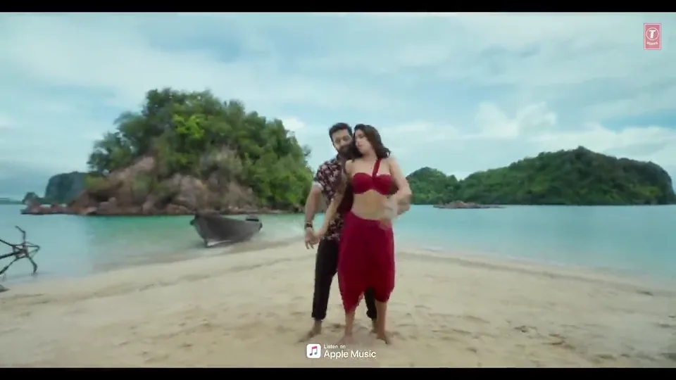 Coastal performance still illustrating reference selection for a Chuttamalle AI dance video